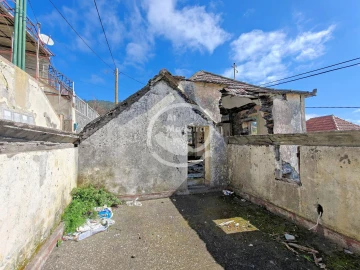 Moradia T2 para Venda em Canhas