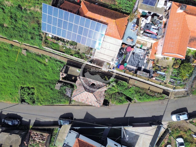 Moradia T2 para Venda em Canhas Foto 7