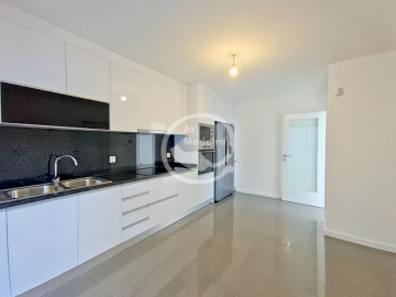 Moradia T3 para Venda em Santo Antonio