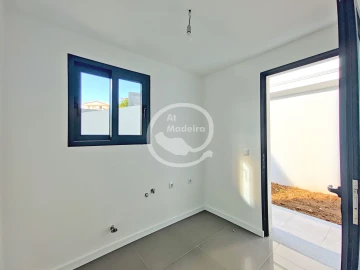 Moradia T3 para Venda em Santo Antonio
