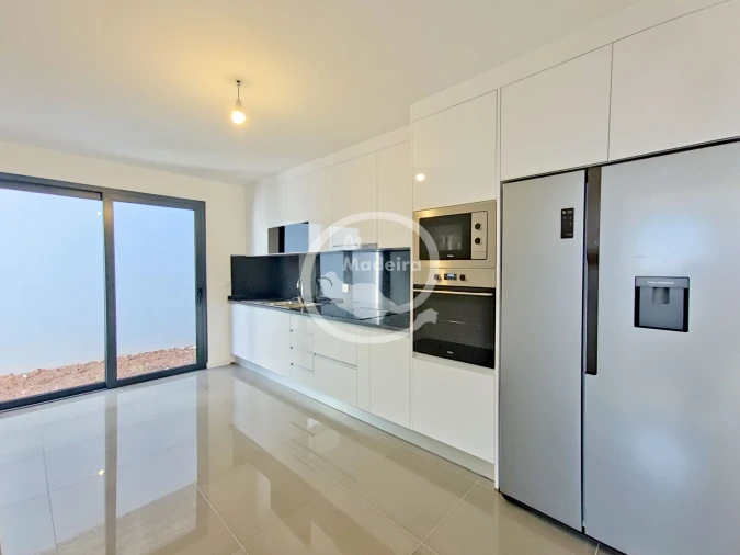 Moradia T3 para Venda em Santo Antonio Foto 13
