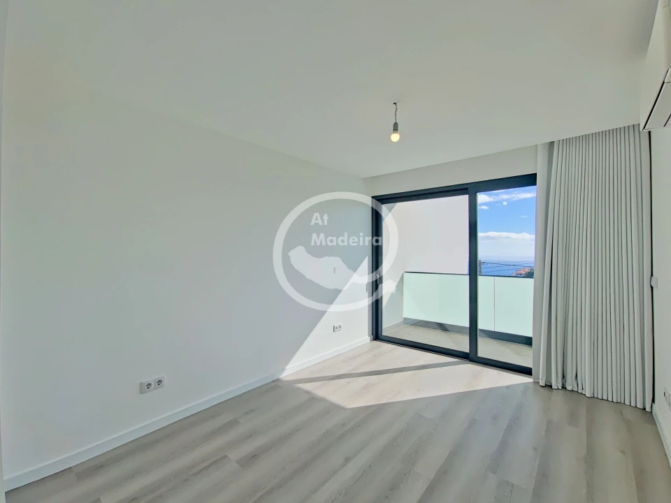 Moradia T3 para Venda em Santo Antonio Foto 19