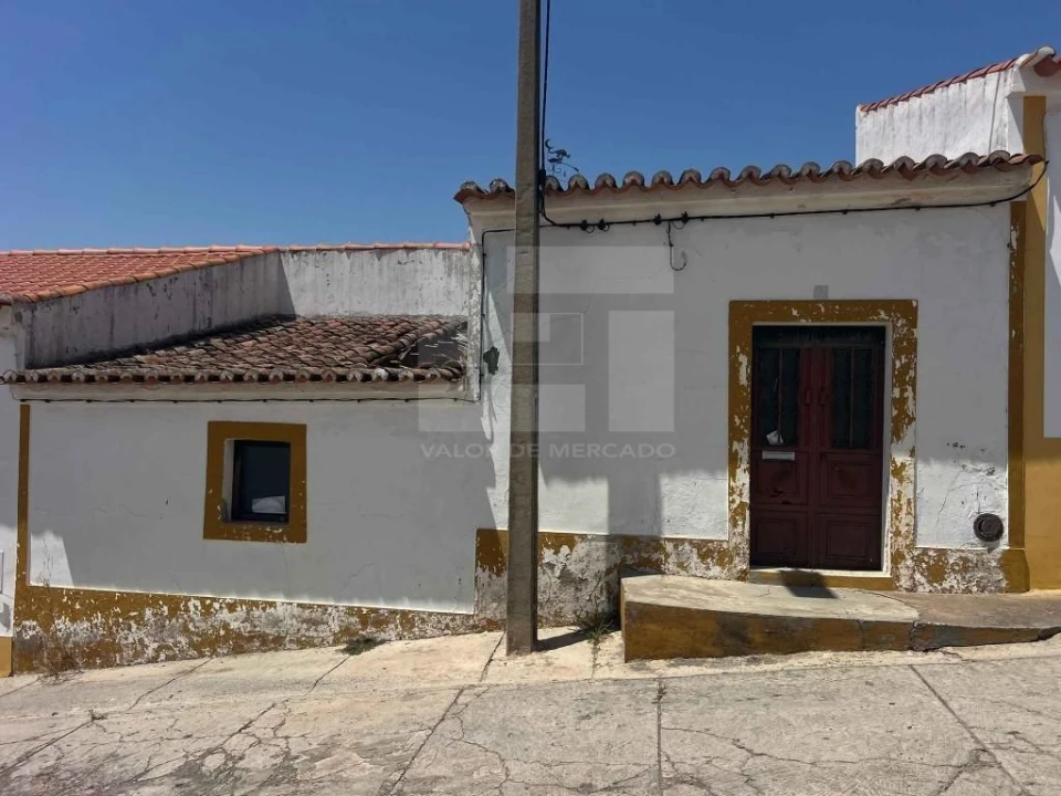 Moradia T2 para Venda em Santo Agostinho e São João Baptista e Santo Amador Foto 1