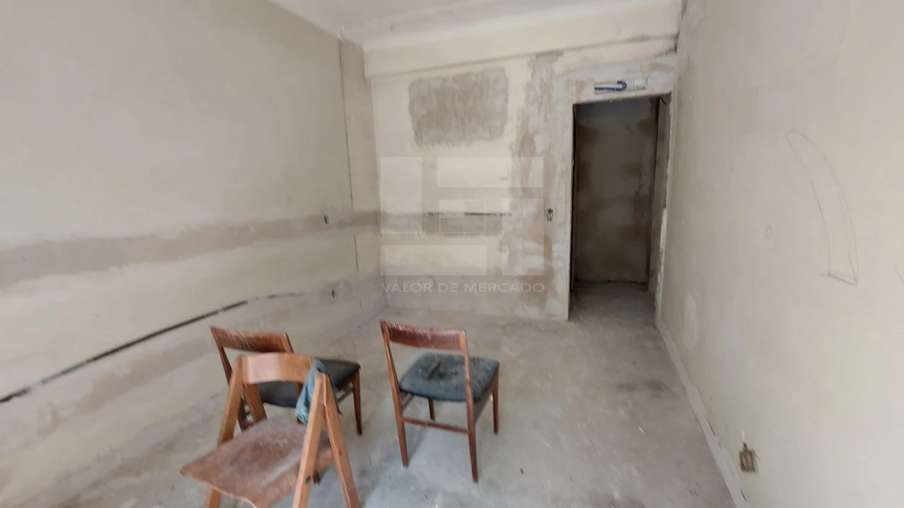Apartamento T3 para Venda em São Domingos de Benfica Foto 9