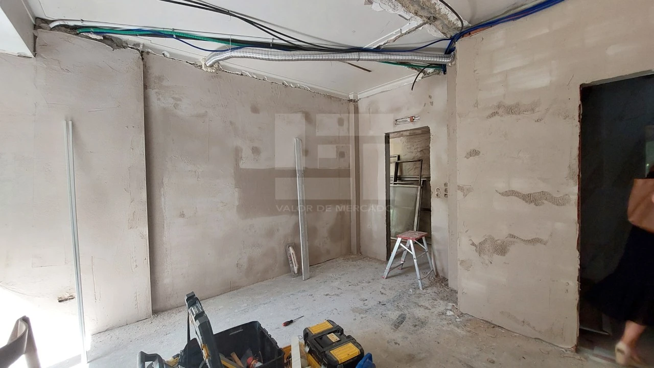 Apartamento T3 para Venda em São Domingos de Benfica Foto 12