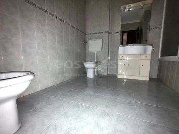 Apartamento T2 para Venda em Algueirão-Mem Martins
