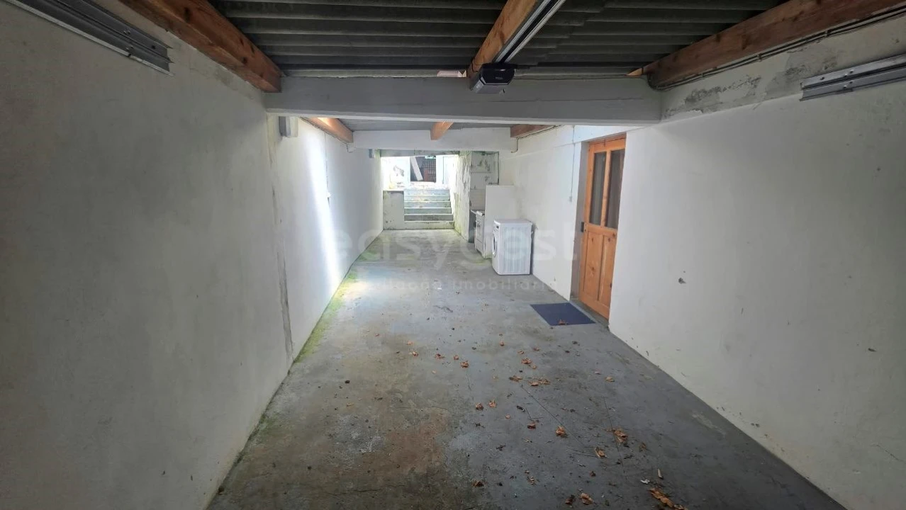 Moradia T5 para Venda em Terra Chã Foto 19