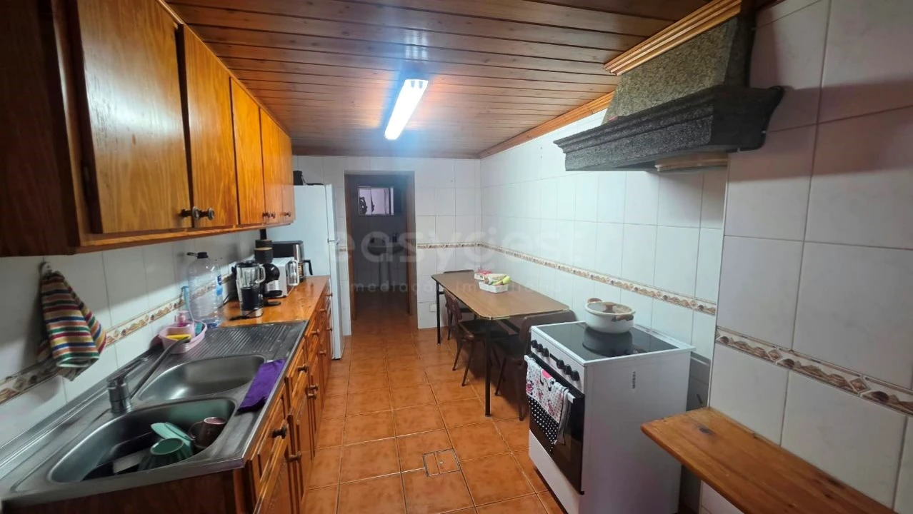 Moradia T5 para Venda em Terra Chã Foto 29