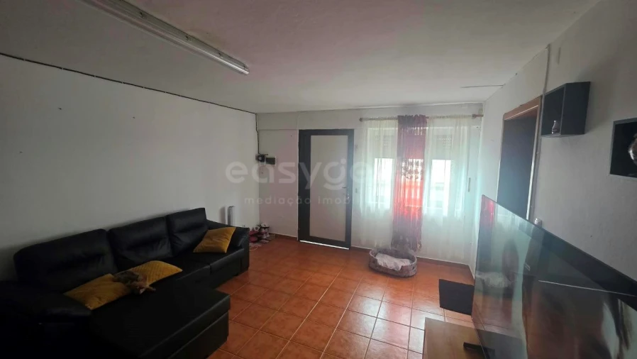 Moradia T5 para Venda em Terra Chã Foto 26