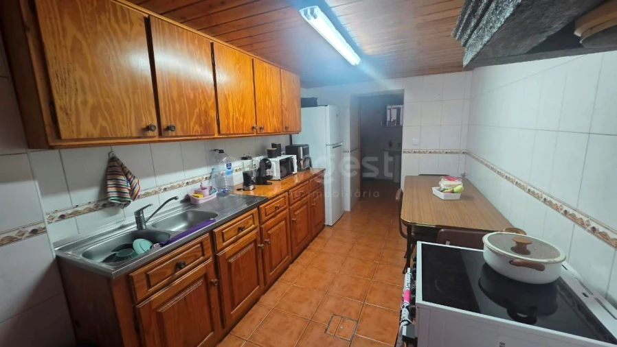 Moradia T5 para Venda em Terra Chã Foto 28