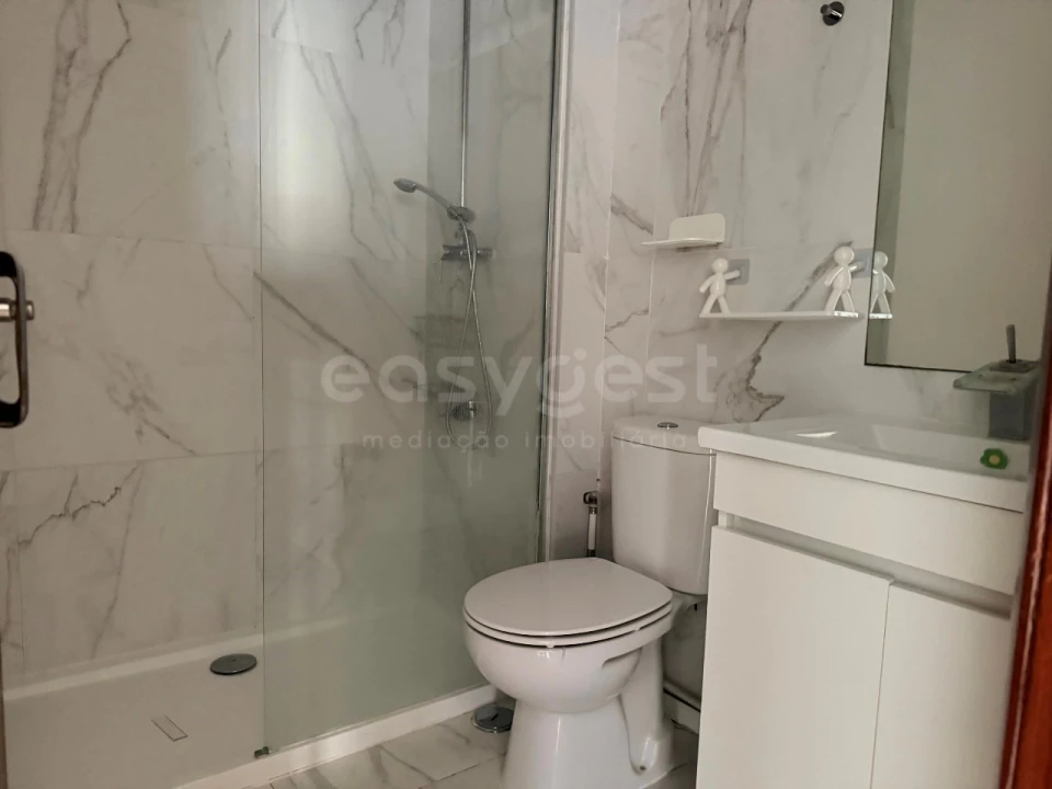 Apartamento T1 para Venda em Alto do Seixalinho, Santo André e Verderena Foto 10