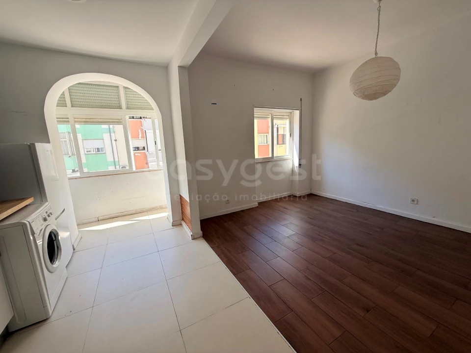 Apartamento T1 para Venda em Alto do Seixalinho, Santo André e Verderena Foto 12
