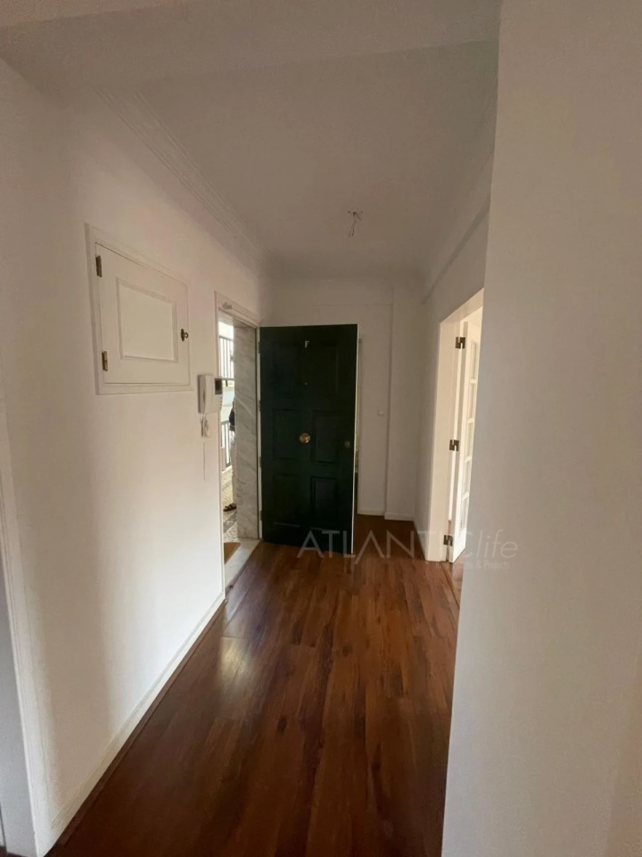 Apartamento T2 para Venda em Cascais e Estoril Foto 3