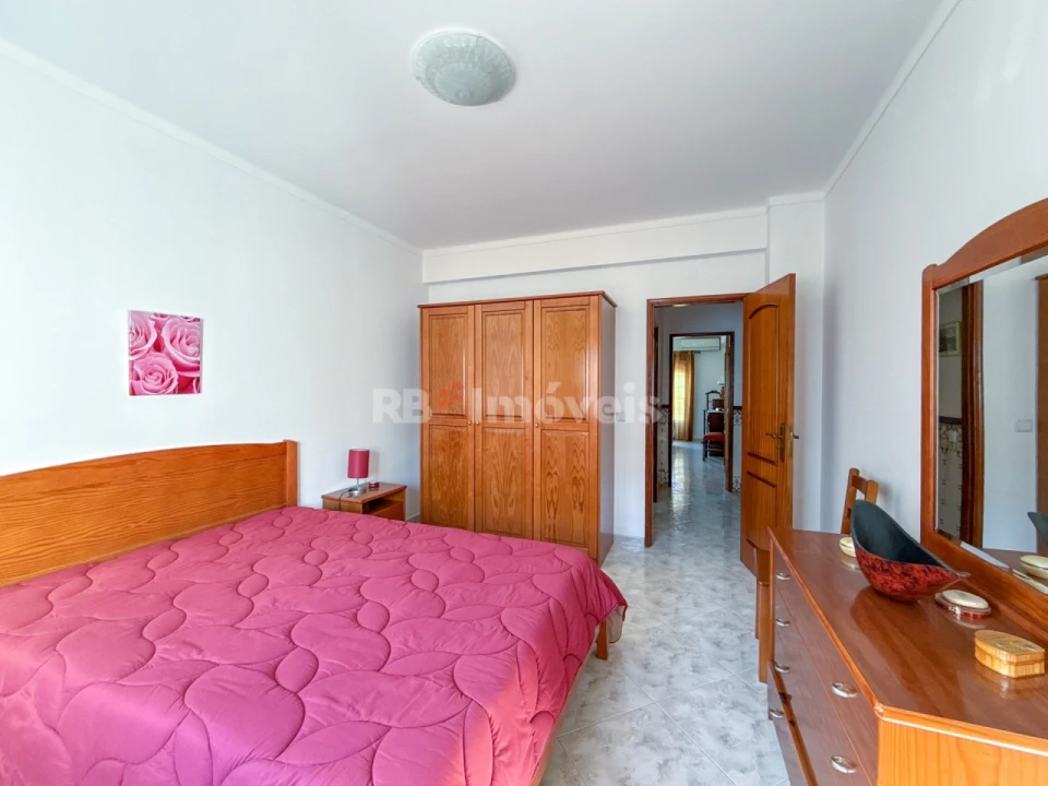 Apartamento T3 para Arrendamento em Nossa Sra de Fatima Foto 11