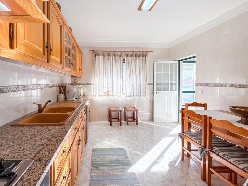 Apartamento T3 para Arrendamento em Nossa Sra de Fatima Foto 20