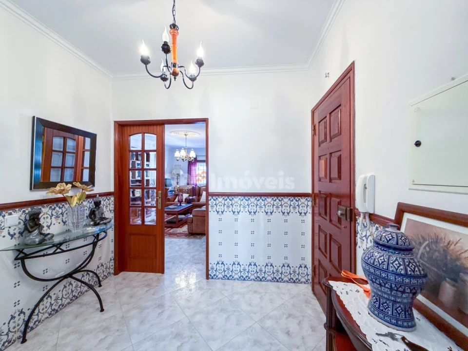 Apartamento T3 para Arrendamento em Nossa Sra de Fatima Foto 2