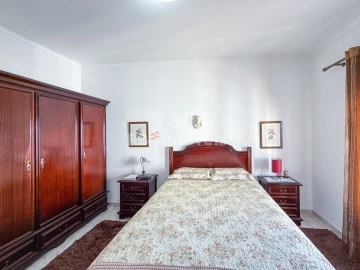 Apartamento T3 para Arrendamento em Nossa Sra de Fatima