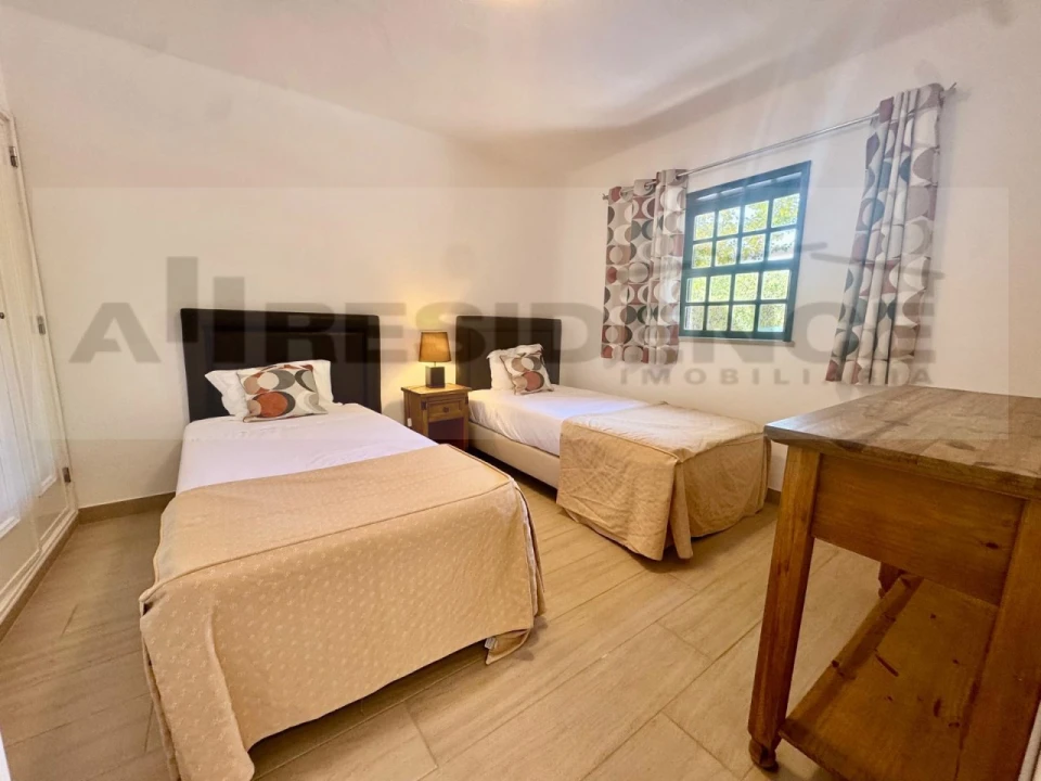 Apartamento T2 para Venda em Albufeira e Olhos de Água Foto 4