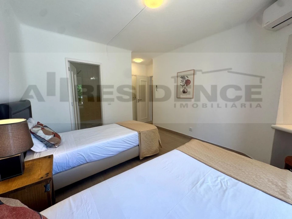 Apartamento T2 para Venda em Albufeira e Olhos de Água Foto 18