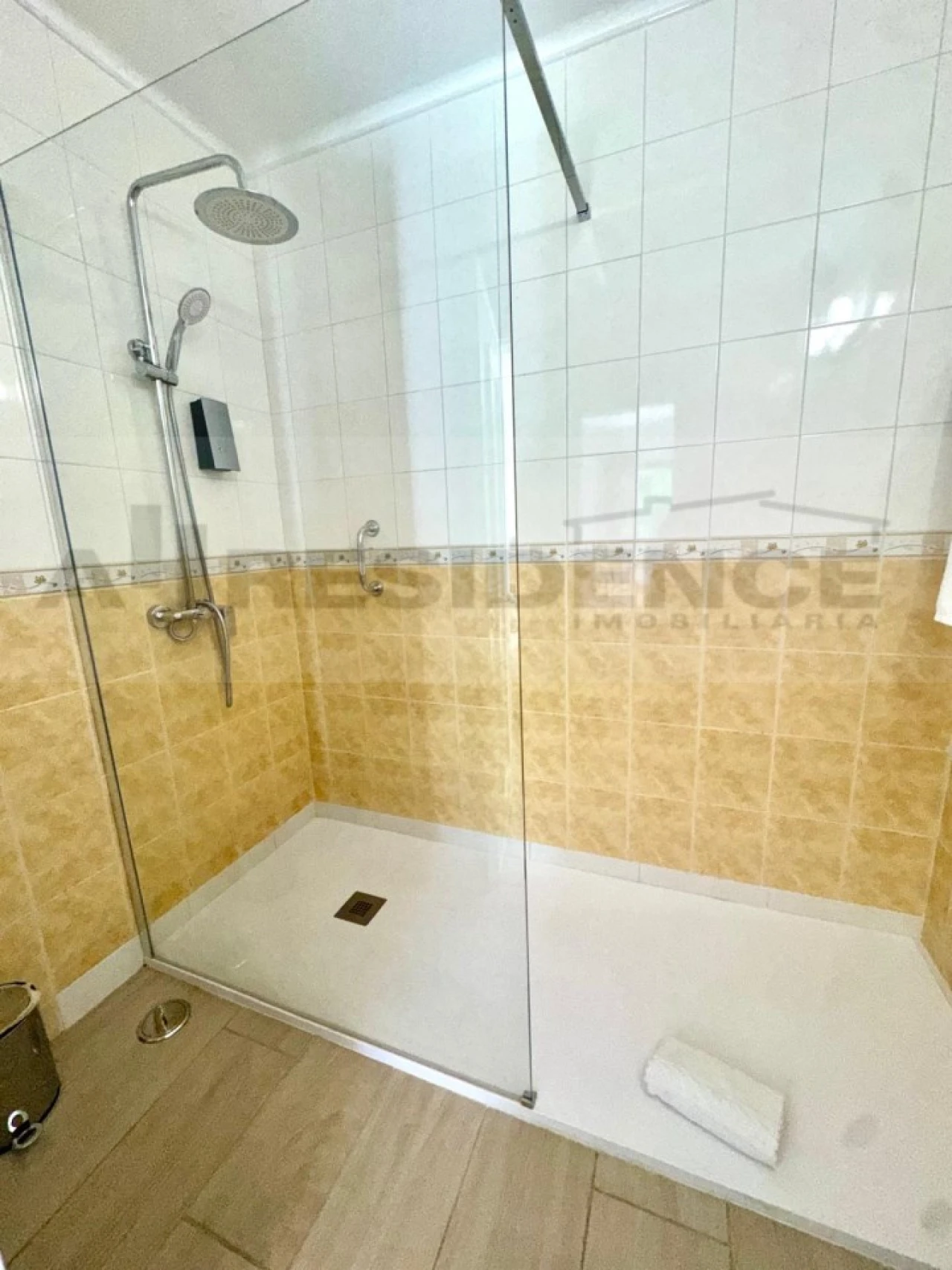 Apartamento T2 para Venda em Albufeira e Olhos de Água Foto 35