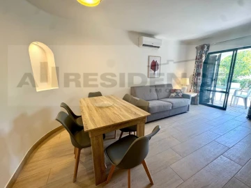 Apartamento T2 para Venda em Albufeira e Olhos de Água