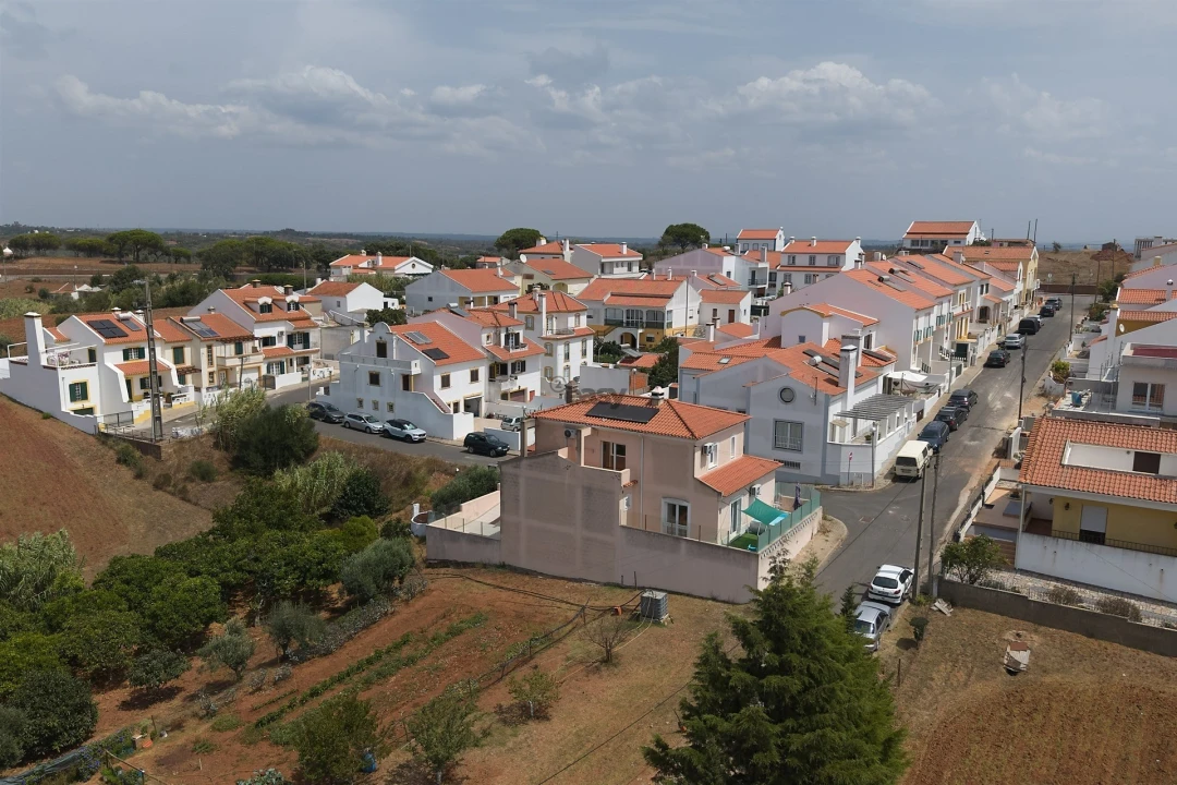 Moradia T4 para Venda em Santiago do Cacém, Santa Cruz e São Bartolomeu da Serra Foto 48