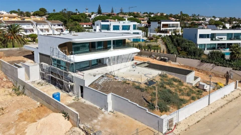 Moradia T3 para Venda em Luz