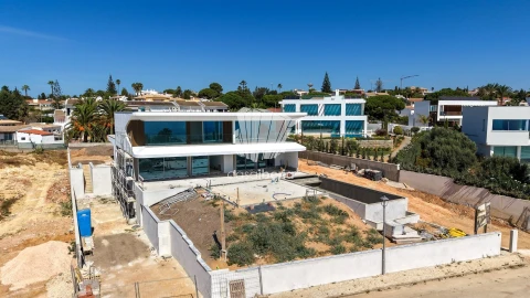 Moradia T3 para Venda em Luz