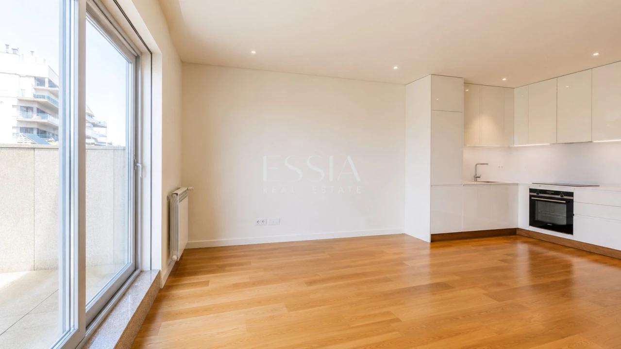 Apartamento T1 para Arrendamento em Aldoar, Foz do Douro e Nevogilde Foto 8