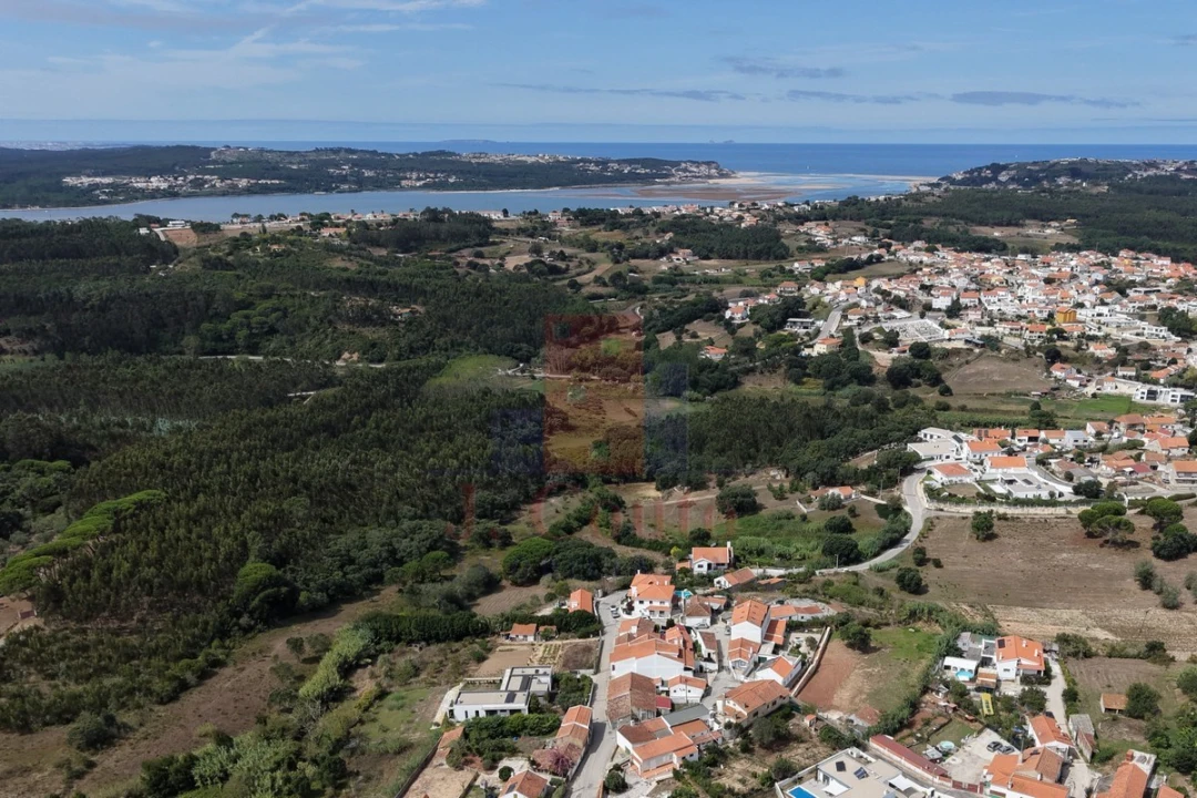 Moradia T4 para Venda em Nadadouro Foto 31
