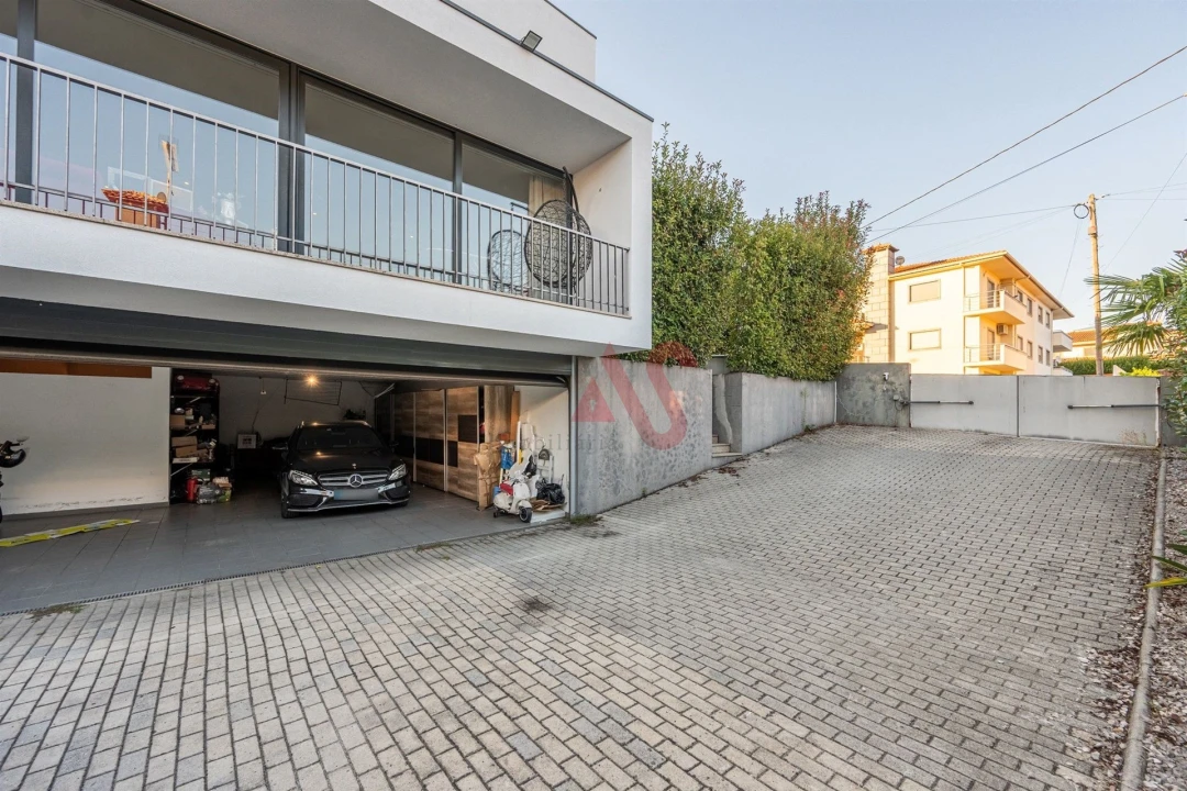 Moradia T4 para Venda em Prazins Santo Tirso e Corvite Foto 29