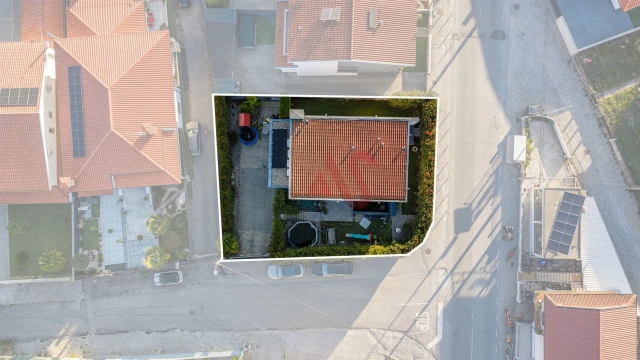 Moradia T4 para Venda em Prazins Santo Tirso e Corvite Foto 4