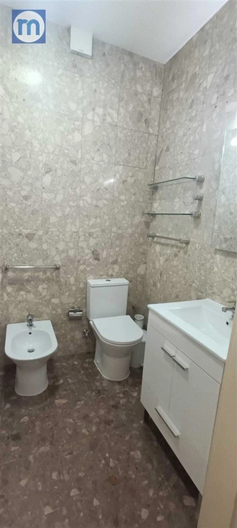 Apartamento T3 para Arrendamento em Lordelo do Ouro e Massarelos