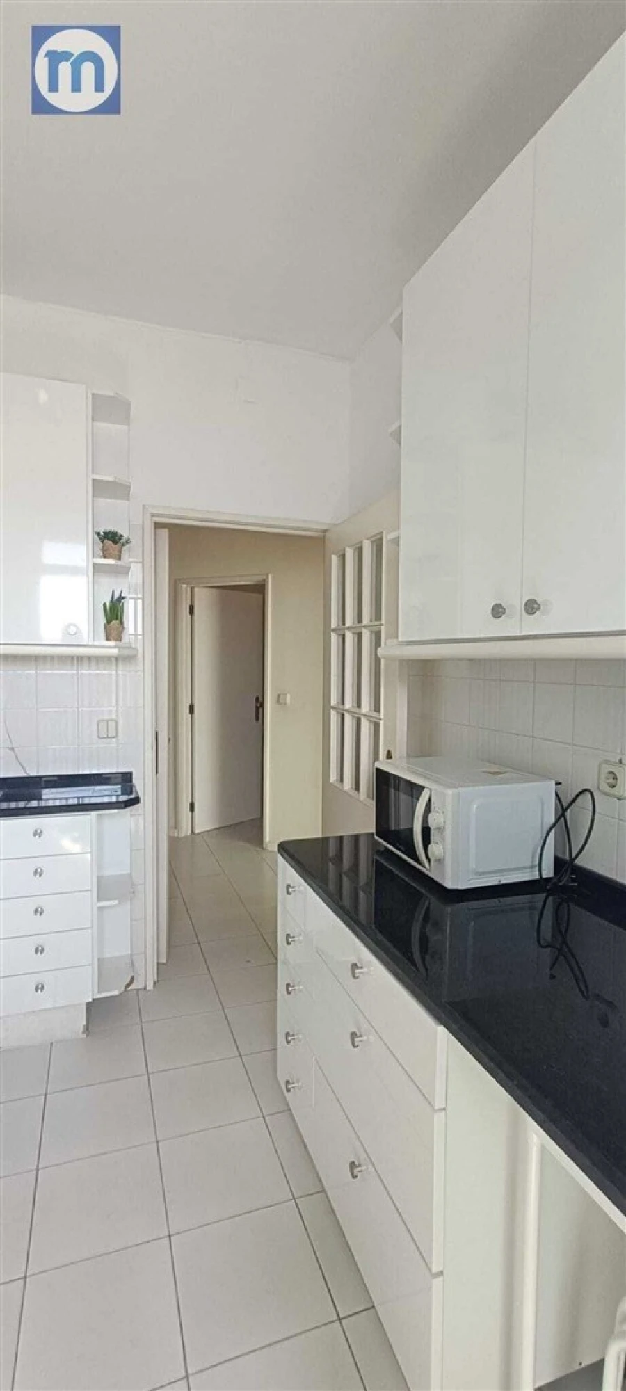 Apartamento T3 para Arrendamento em Lordelo do Ouro e Massarelos Foto 12