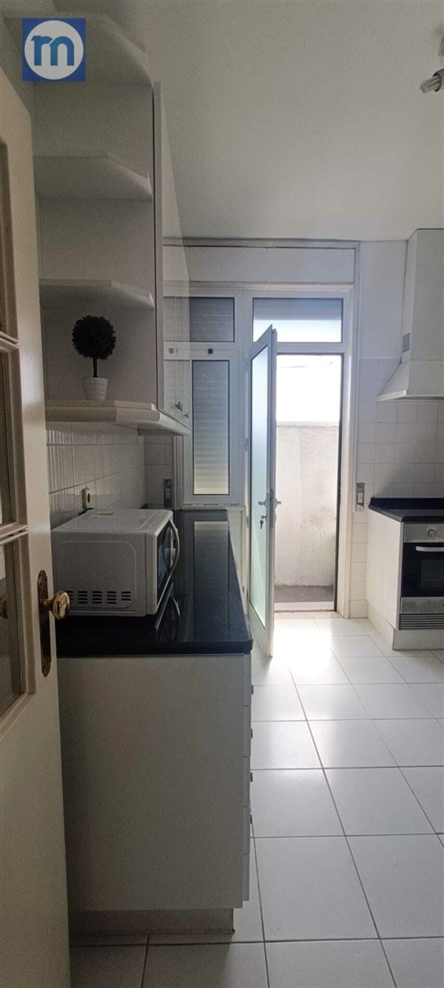 Apartamento T3 para Arrendamento em Lordelo do Ouro e Massarelos Foto 14