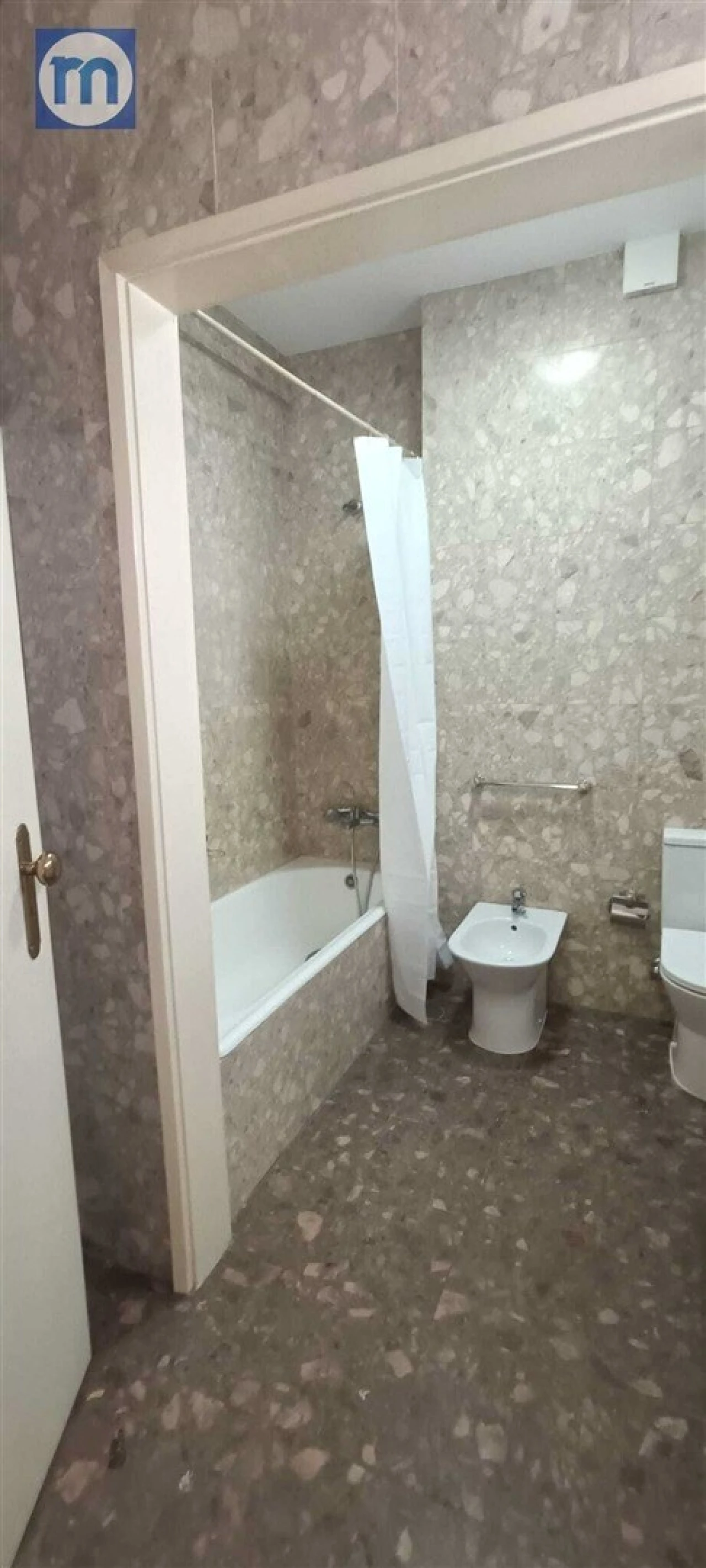 Apartamento T3 para Arrendamento em Lordelo do Ouro e Massarelos Foto 39