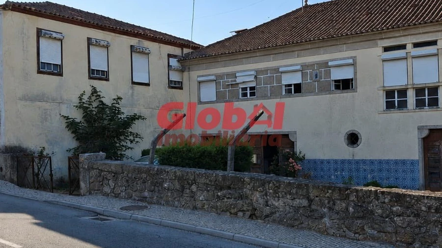 Moradia T4 para Venda em Penso e Freixinho