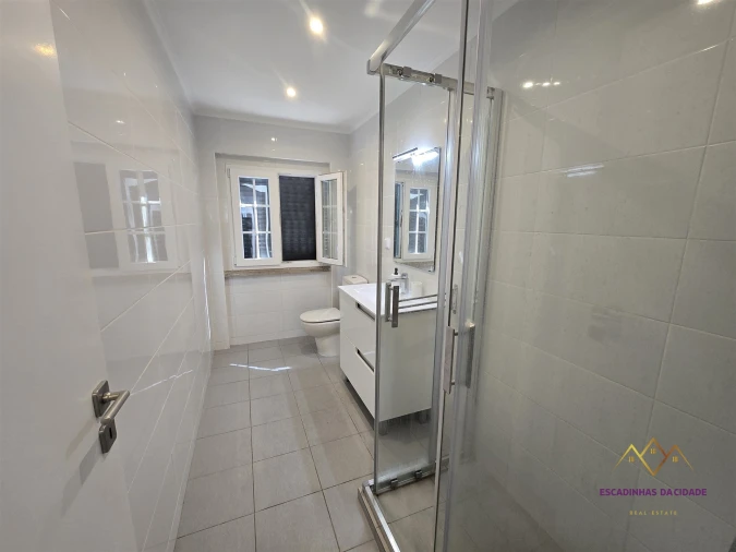 Apartamento T1 para Arrendamento em Santa Maria e São Miguel, São Martinho, São Pedro Penaferrim Foto 18