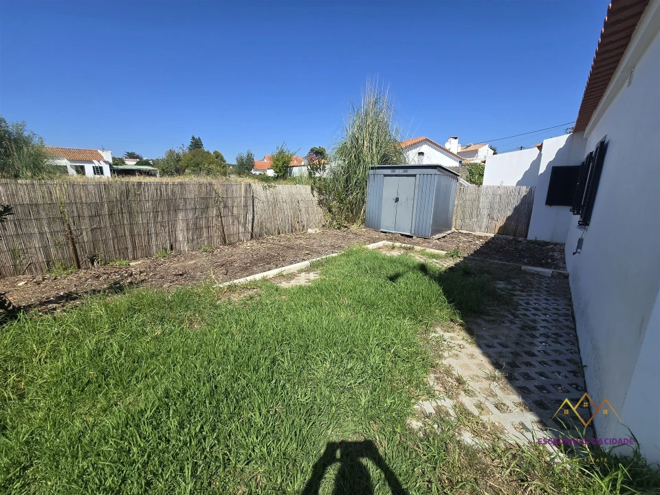 Apartamento T1 para Arrendamento em Santa Maria e São Miguel, São Martinho, São Pedro Penaferrim Foto 12