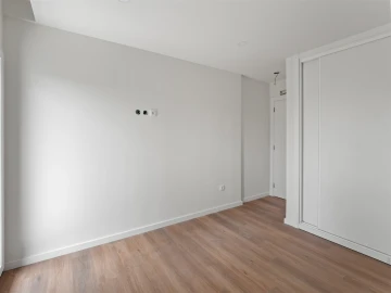 Apartamento T2 para Venda em Marvila, Ribeira Santarém, São Salvador, São Nicolau