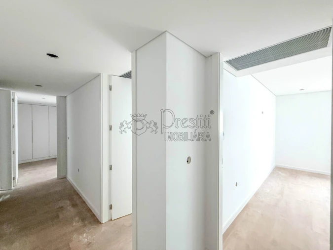 Apartamento T3 para Venda em Azurem Foto 10