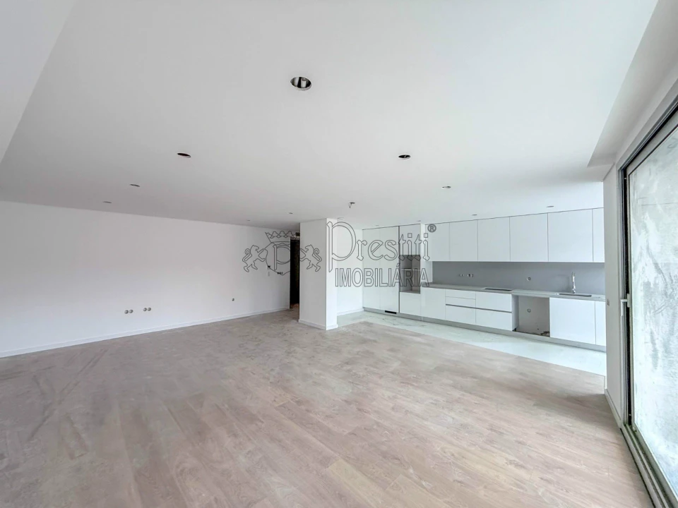 Apartamento T3 para Venda em Azurem Foto 4