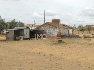 Quinta T0 para Venda em Vaiamonte