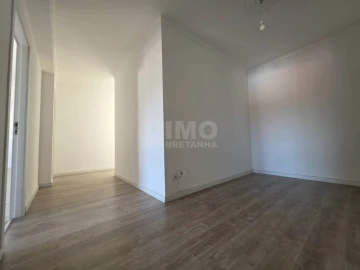 Apartamento T2 para Arrendamento em Covilhã e Canhoso