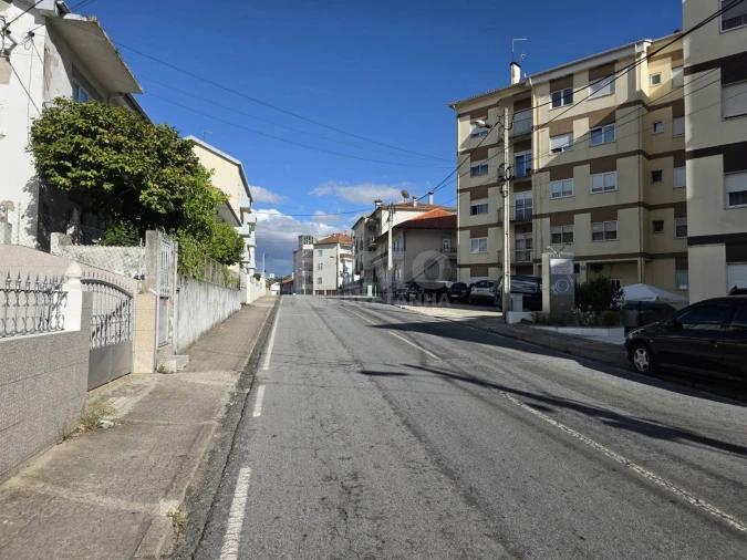 Apartamento T2 para Arrendamento em Covilhã e Canhoso Foto 13