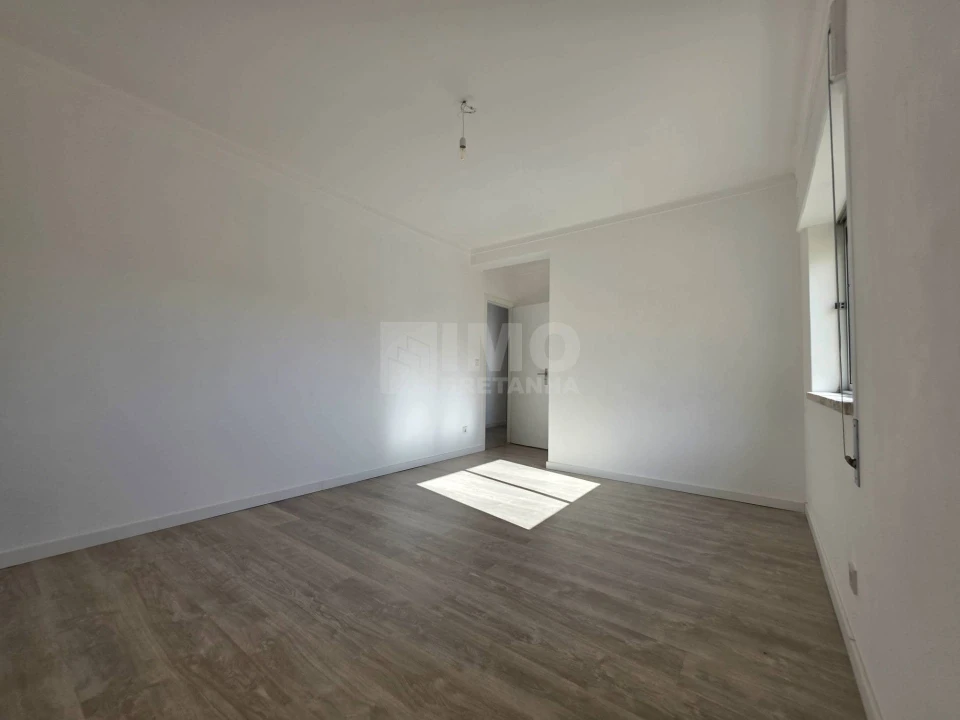 Apartamento T2 para Arrendamento em Covilhã e Canhoso Foto 10