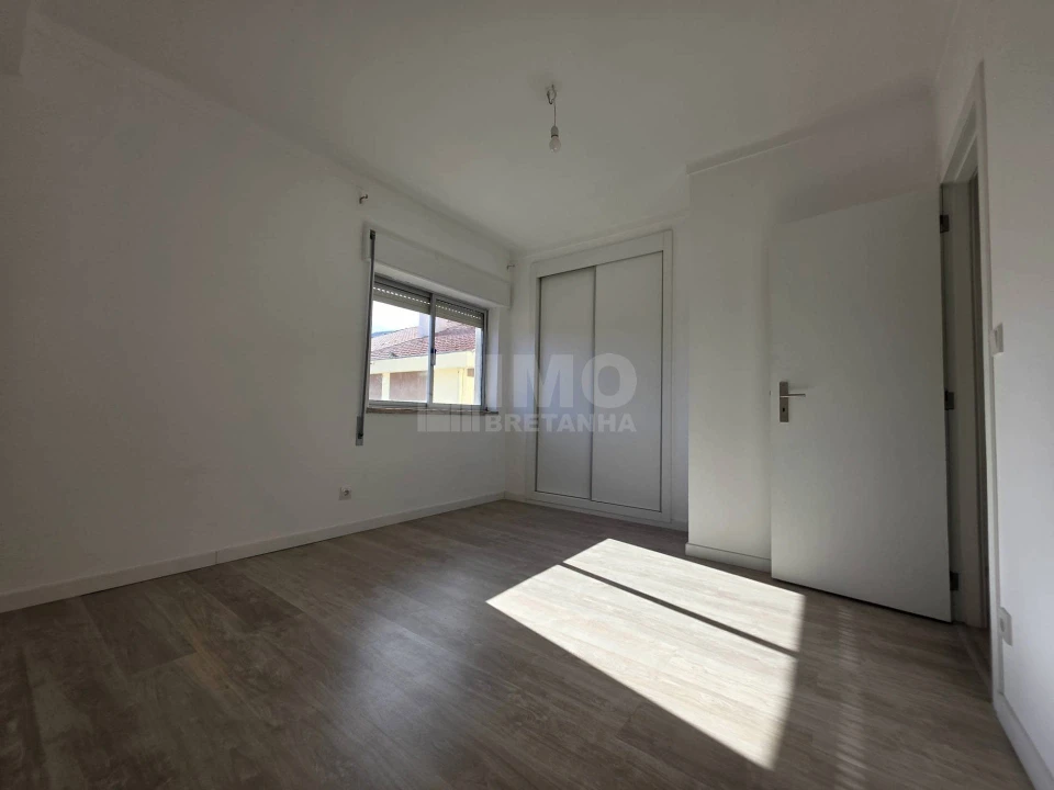 Apartamento T2 para Arrendamento em Covilhã e Canhoso Foto 5