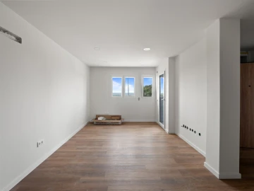 Apartamento T3 para Venda em Marvila, Ribeira Santarém, São Salvador, São Nicolau