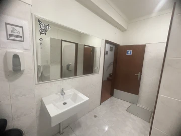 Negócio para Trespasse em Gouveia (São Pedro e São Julião)