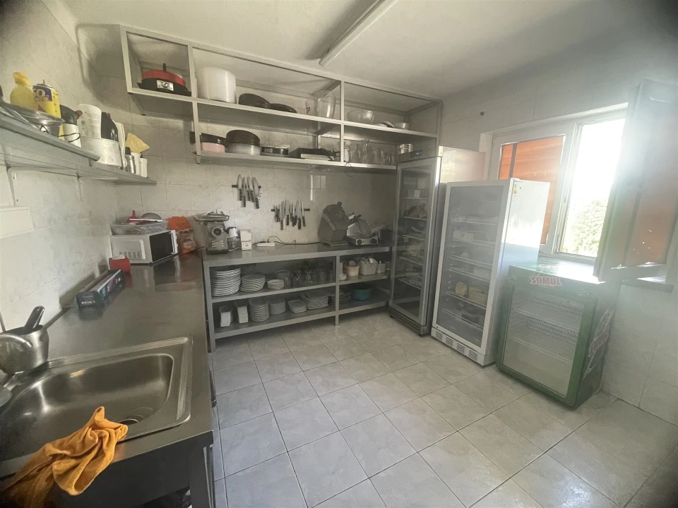 Negócio para Trespasse em Gouveia (São Pedro e São Julião) Foto 9